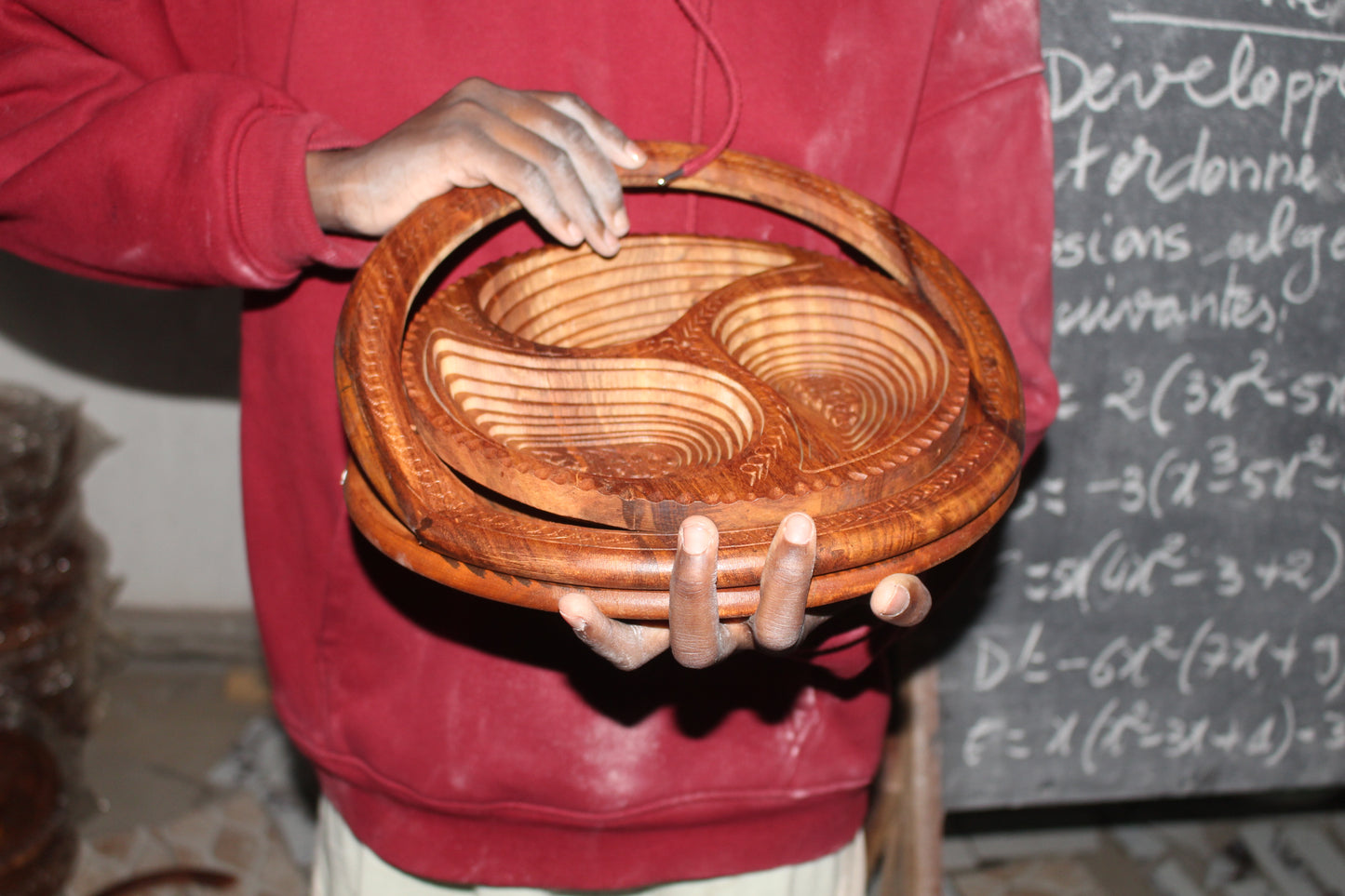 Plateau à Fruits Secs - Panier à Ressort Convertible en Bois Sculpté